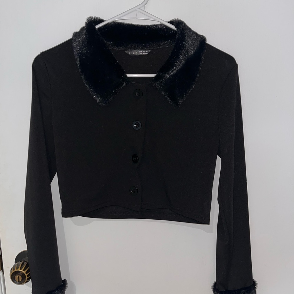 SHEIN Black Faux Fur Detail